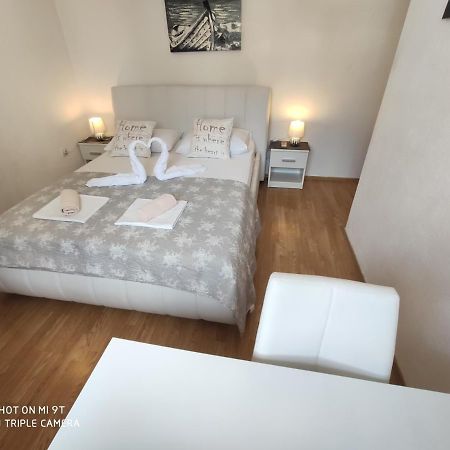 Apartment Burich Makarska Ngoại thất bức ảnh