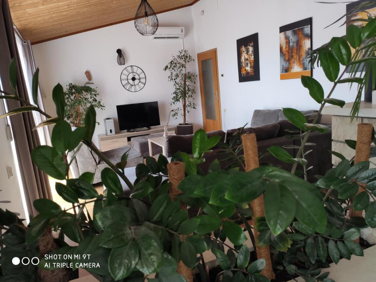 Apartment Burich Makarska Ngoại thất bức ảnh