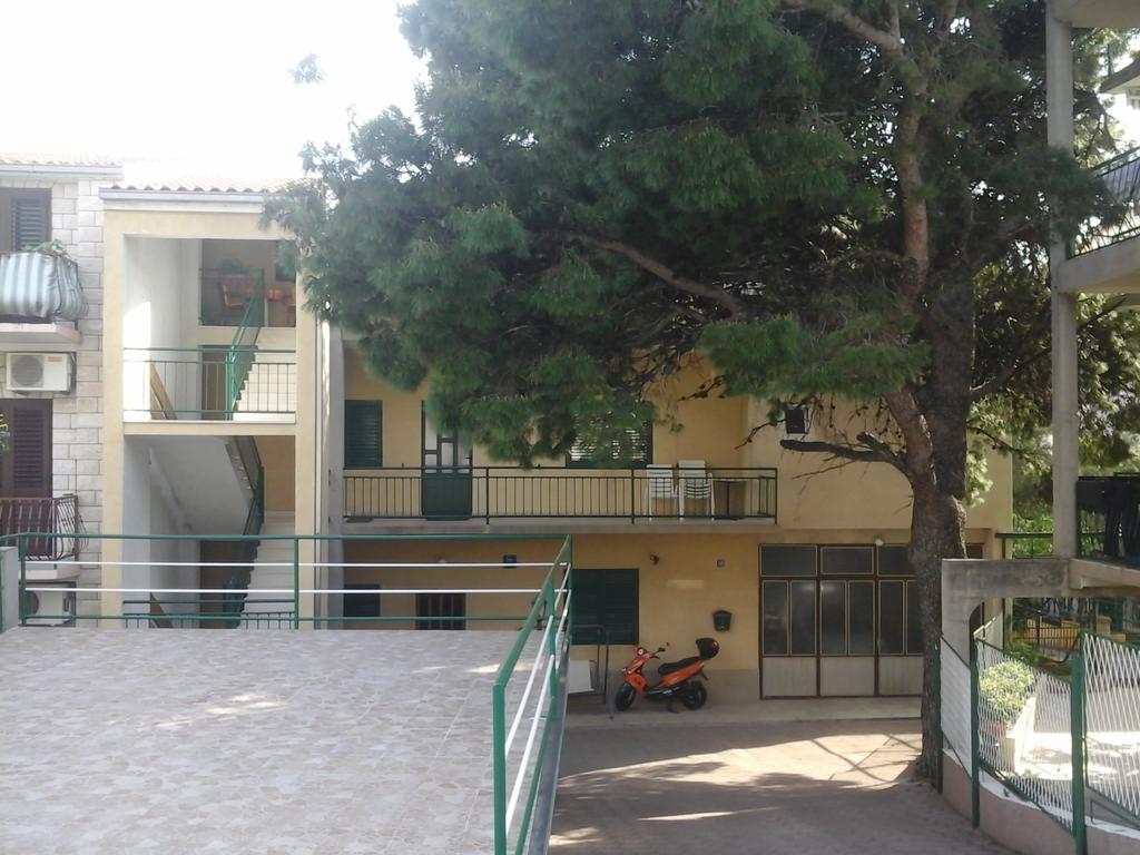 Apartment Burich Makarska Ngoại thất bức ảnh