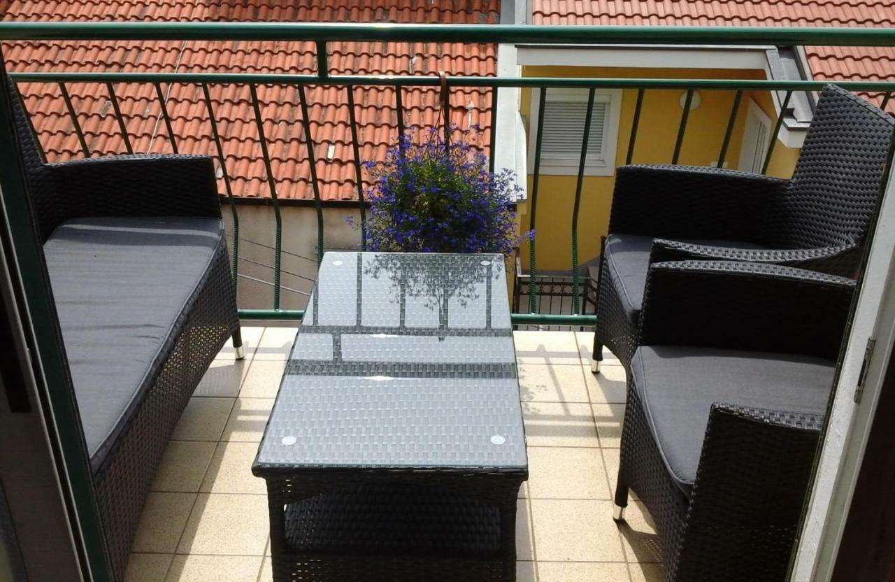 Apartment Burich Makarska Ngoại thất bức ảnh